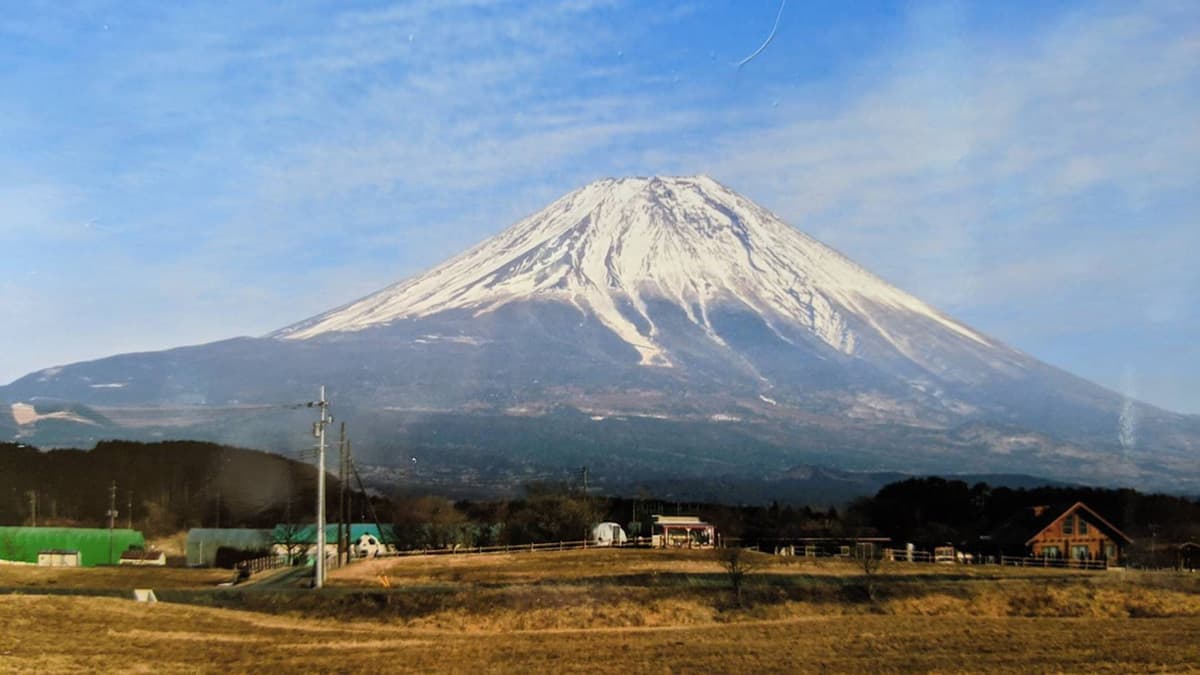 富士山が見えるキャンプ場、アーバンキャンピング朝霧宝山から撮れた富士山の画像2