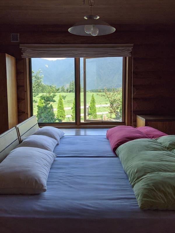 メインログのイメージ画像：ベッド